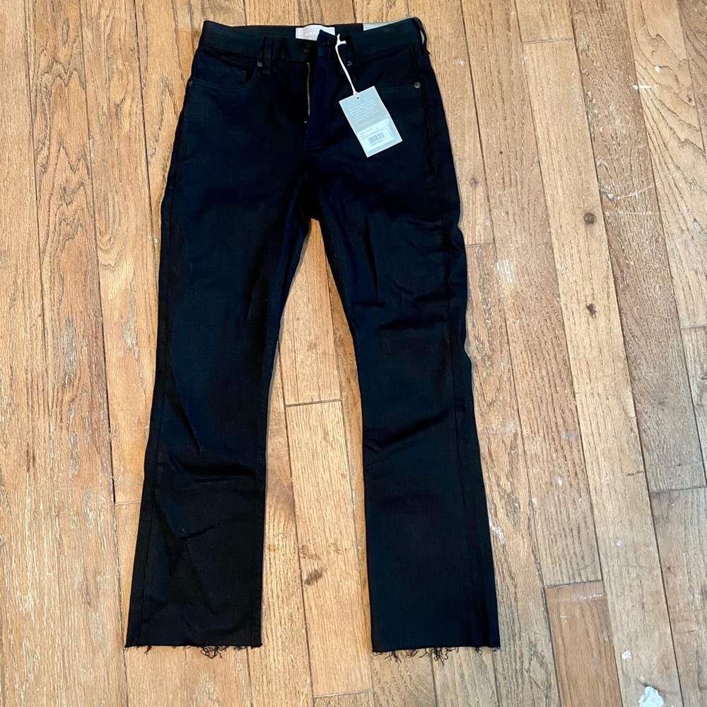 Everlane High Rise Kick Crop Jean — black; size 24